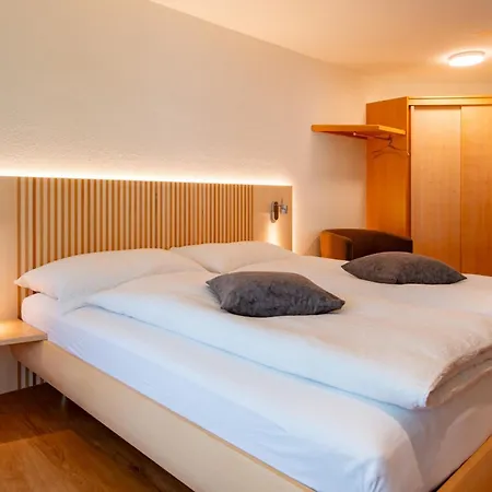 Apartamento Dolce Appartement-fewo 2-bettwohnung Allalin By Interhome *
